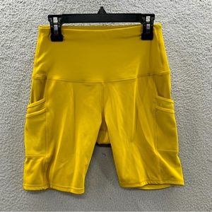 Leg End Active Women’s Bright Yellow Side Pockets Athletic Biker Shorts Size S